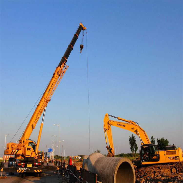 青州25吨吊车吊8吨,最远吊多少米